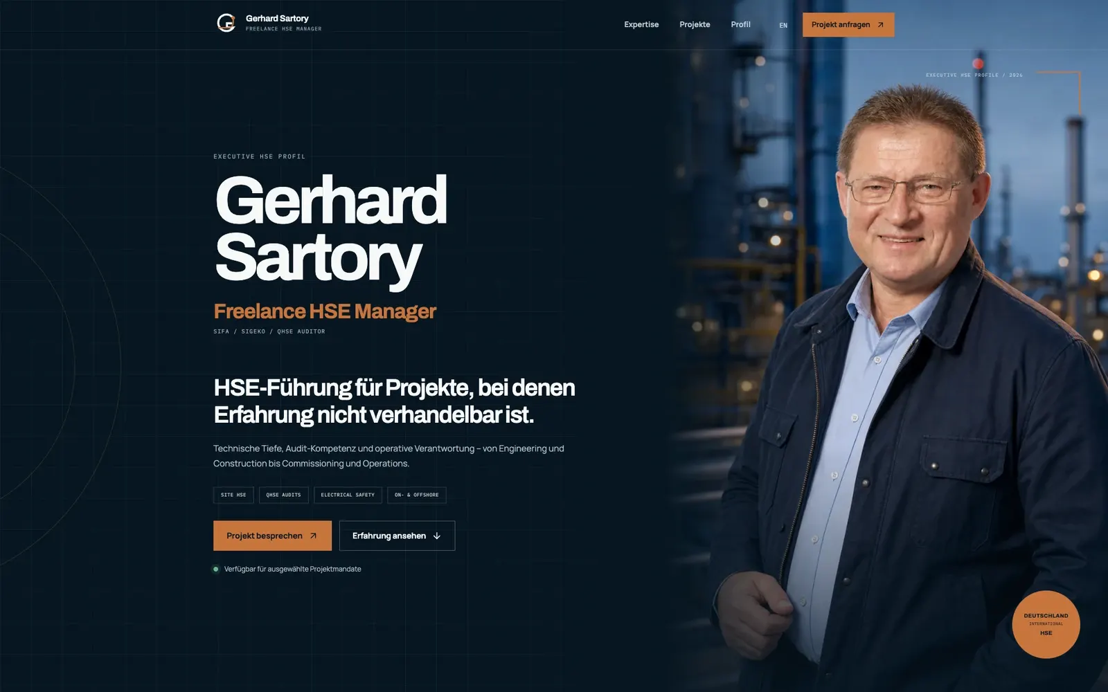 Gerhard Sartory auf der Startseite mit Porträt und Positionierung als Freelance HSE Manager. Browseraufnahme vom 6. Oktober 2026.